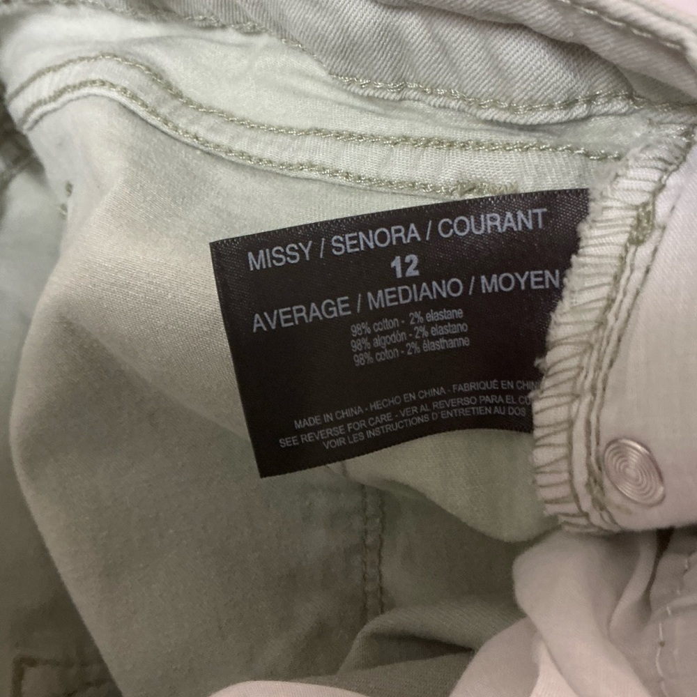 Nine West Women's Soft Gray‎ Straight Leg Jeans - Picture 14 of 15
